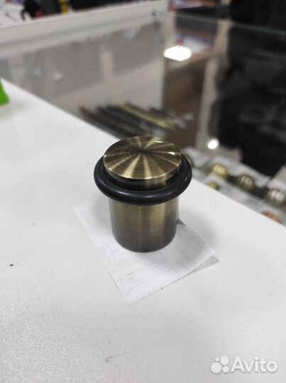 Ограничители для дверей