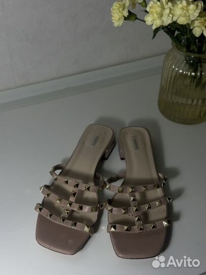 Босоножки Mascotte