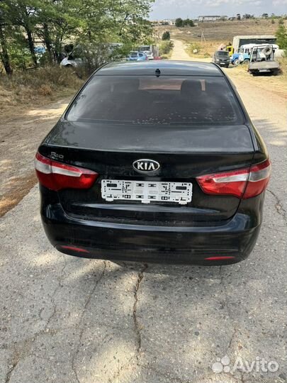 В разборке kia rio 3