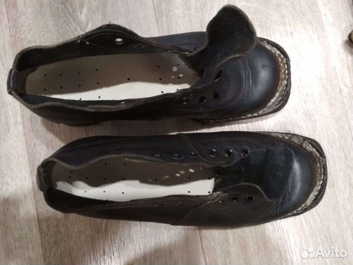 Ботинки лыжные р 34-35