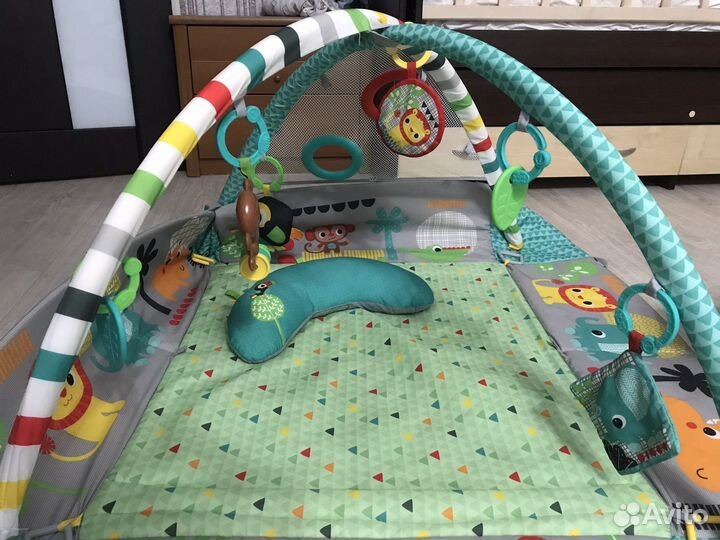 Развивающий коврик