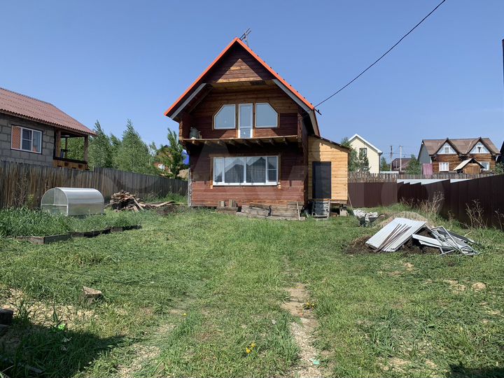 Дом 104 м² на участке 5 сот.