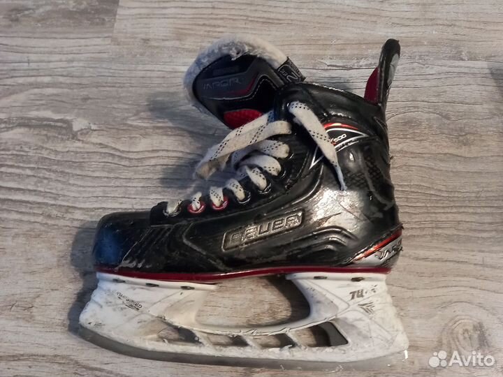 Коньки хоккейные детские bauer supreme S 140