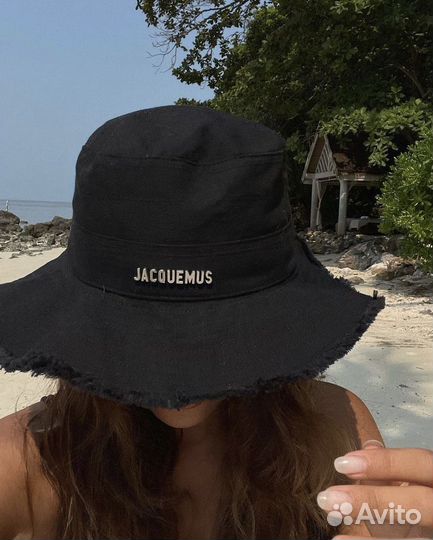 Jacquemus панама