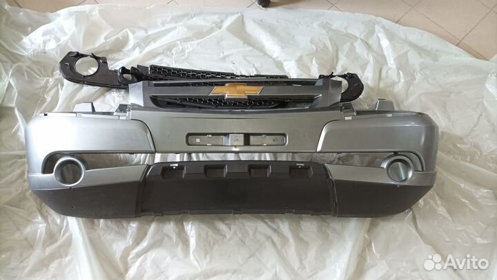 Бампер передний Шевроле Нива