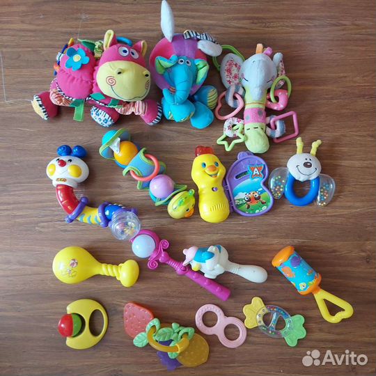 Игрушки для малыша
