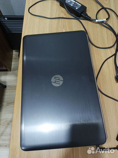 Ноутбук hp Pavilion 17-e011sr