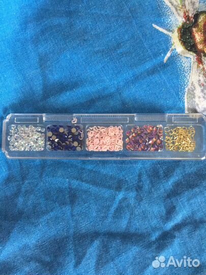 Декор для ногтей