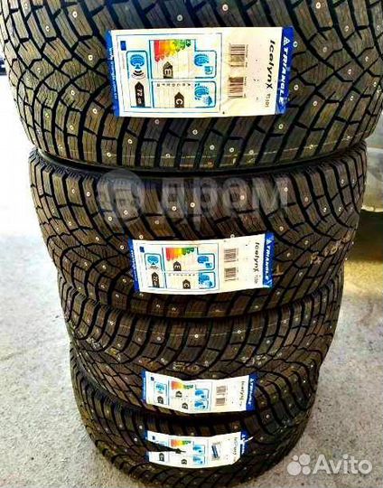 Triangle IcelynX TI501 215/60 R16 99T