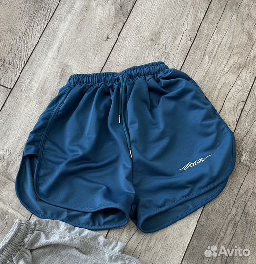 Шорты женские