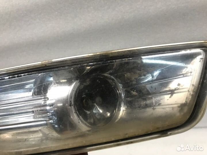 Фара противотуманная правая Ford Mondeo седан 2.3