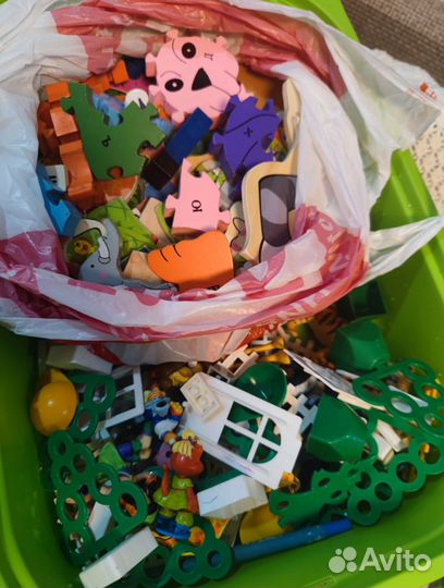 Детский конструктор разный