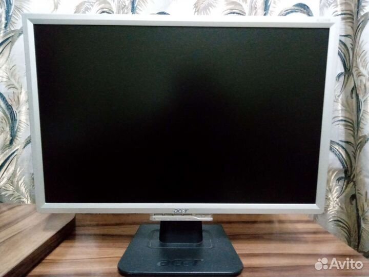 Монитор Acer
