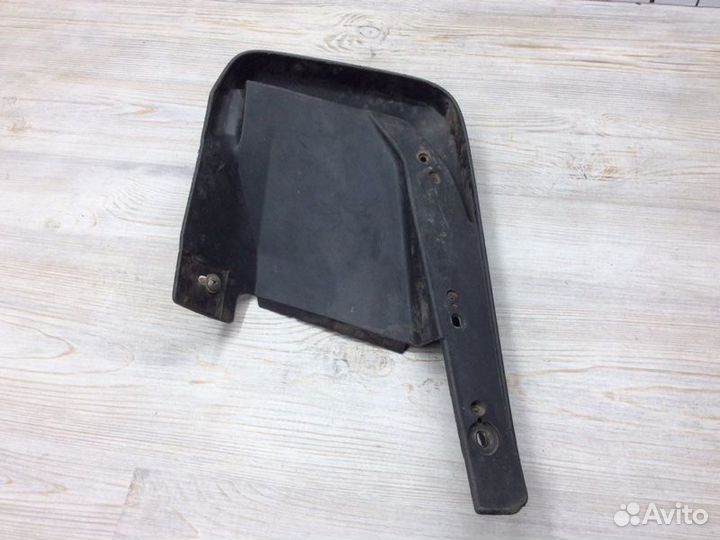 Брызговик задний правый Honda Cr-V 2007-2012