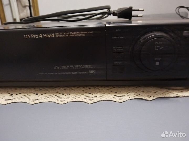 Видеомагнитофон sony