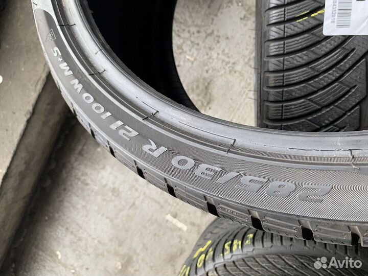 Pirelli Winter Sottozero 3 285/30 R21