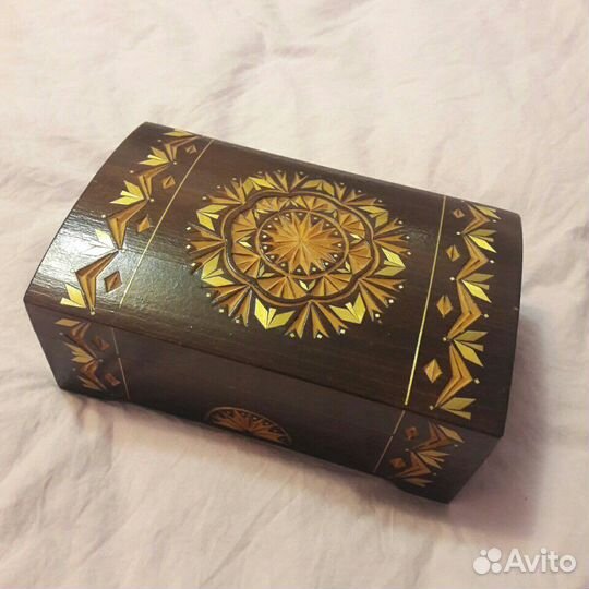 Шкатулка натуральное дерево