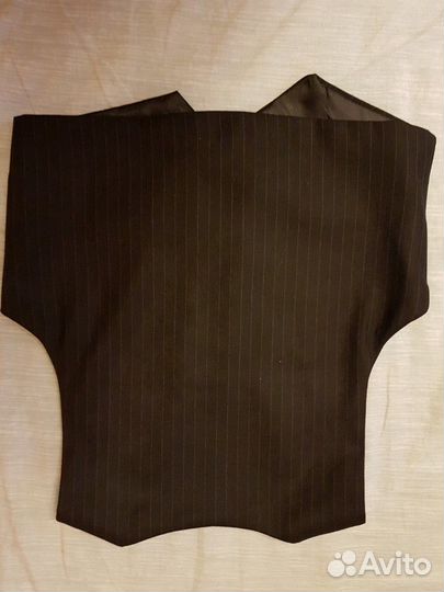 Костюм праздничный с рубашкой для мальчика 110 рр