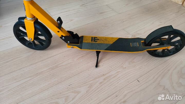 Самокат Mongoose Trace 200