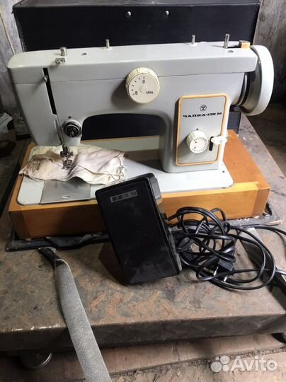 Швейная машина Чайка 132м