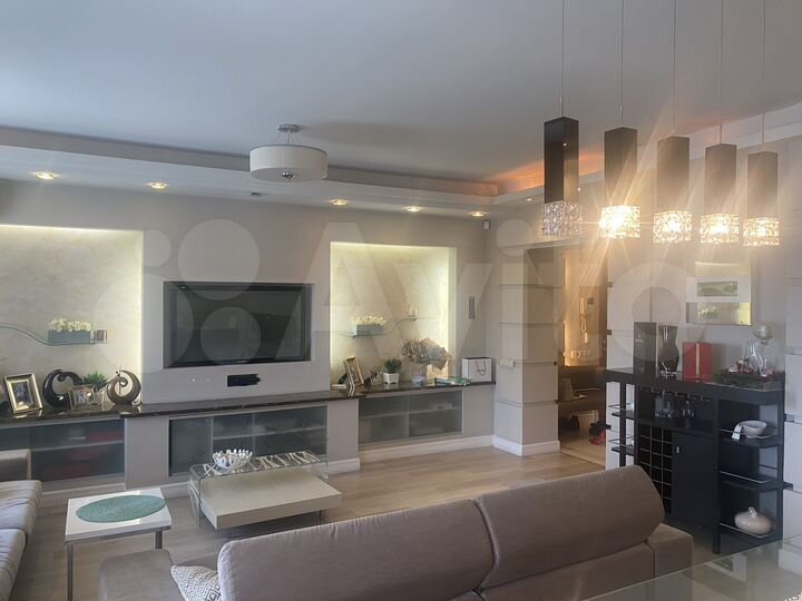 4-к. квартира, 122,9 м², 5/8 эт.