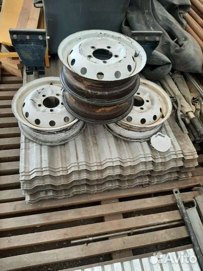 Диски на ниву 16