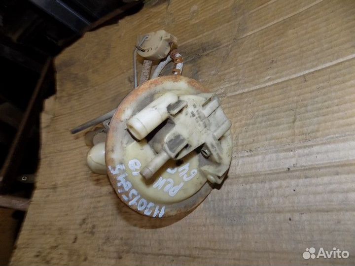 Насос топливный электрический R19 1988-1992