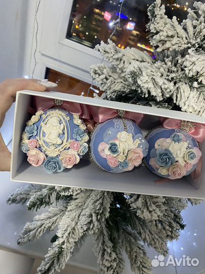 Новогодние шары ручной работы