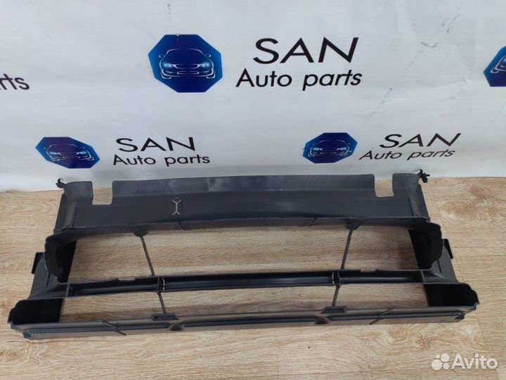 Воздуховод радиатора Bmw 3 F30 N20B20B 2012