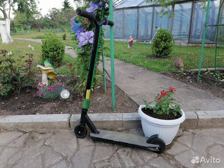 Трюковой самокат