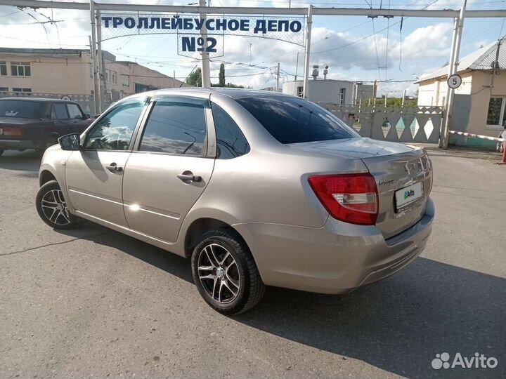 LADA Granta 1.6 МТ, 2019, 65 000 км