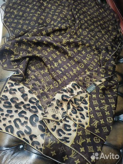 Платок и два палантина louis vuitton италия