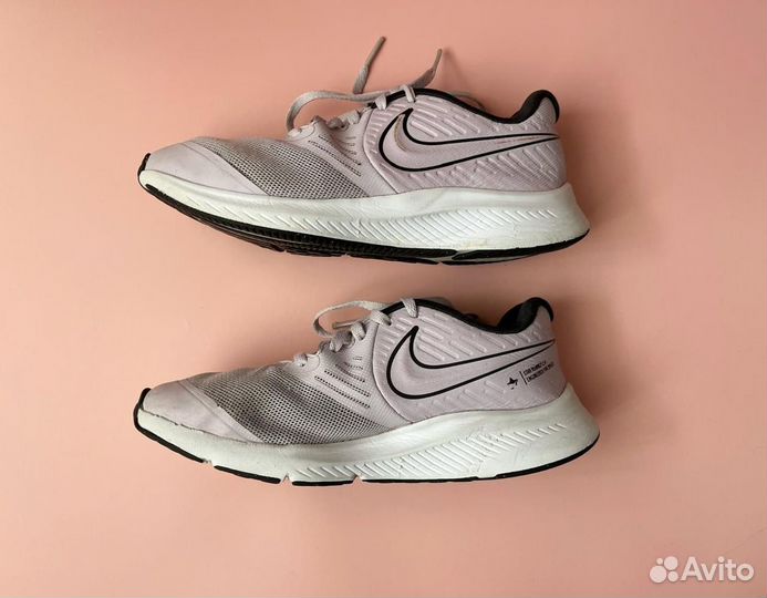 Кроссовки Nike 36