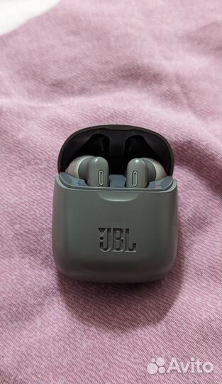 Беспроводные наушники JBL tune225tws