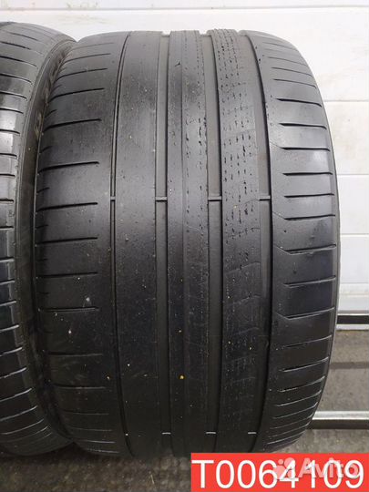 Pirelli P Zero 315/30 R21 и 275/35 R21 105Y