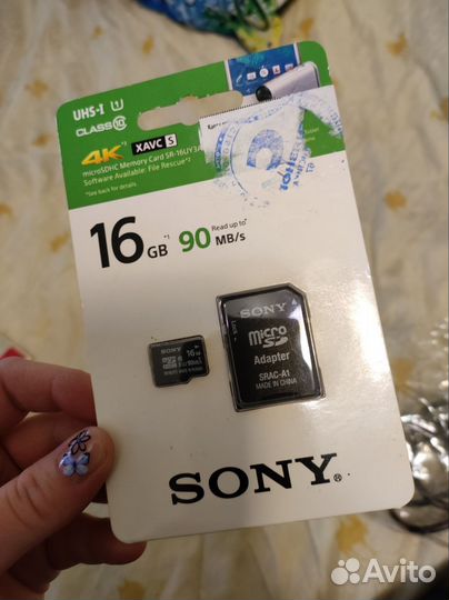 Карта памяти MicroSD Sony
