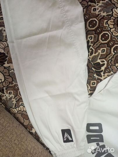 Продам костюм Тхэквондо