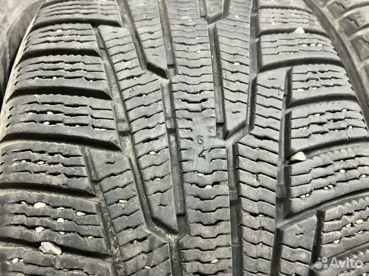 Nokian Tyres Hakkapeliitta R 235/50 R18