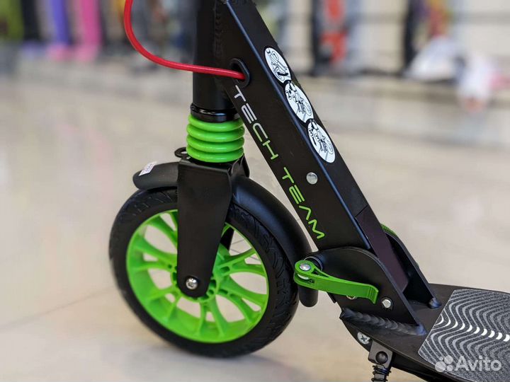 Самокат city Scooter Disk Черно Зеленый