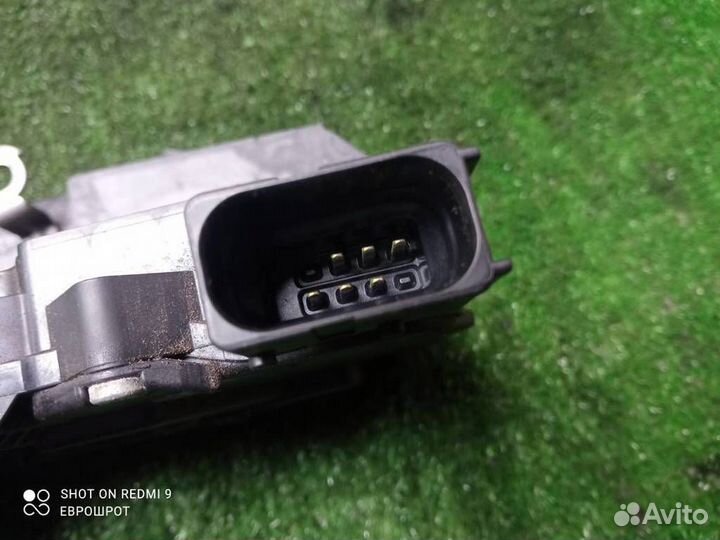 Замок двери передней правой Opel Corsa D (2006-20