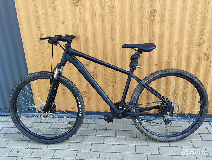 Велосипед бу взрослый Forward Apashe 27.5 2.0