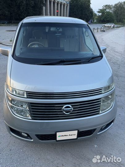 Nissan Elgrand 3.5 AT, 2003, 221 000 км