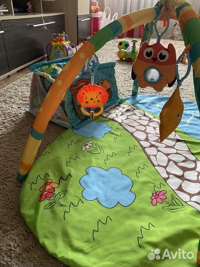 Развивающий коврик