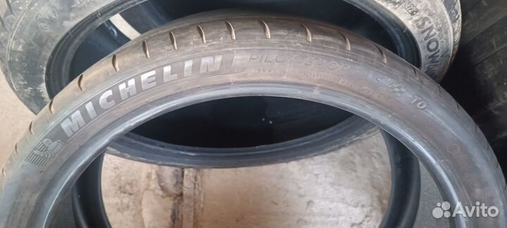 Michelin Pilot Sport 4 S 235/35 R20