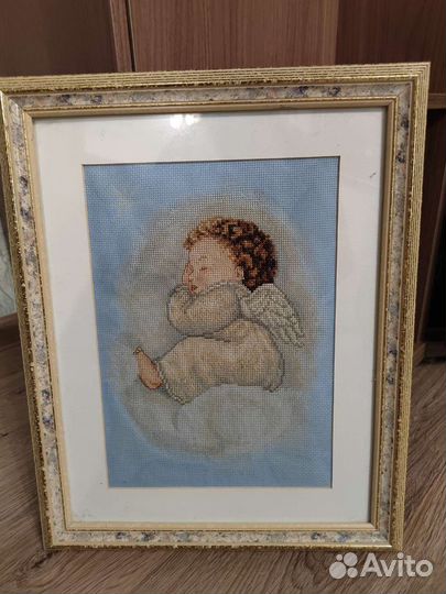 Картина, вышитая крестом