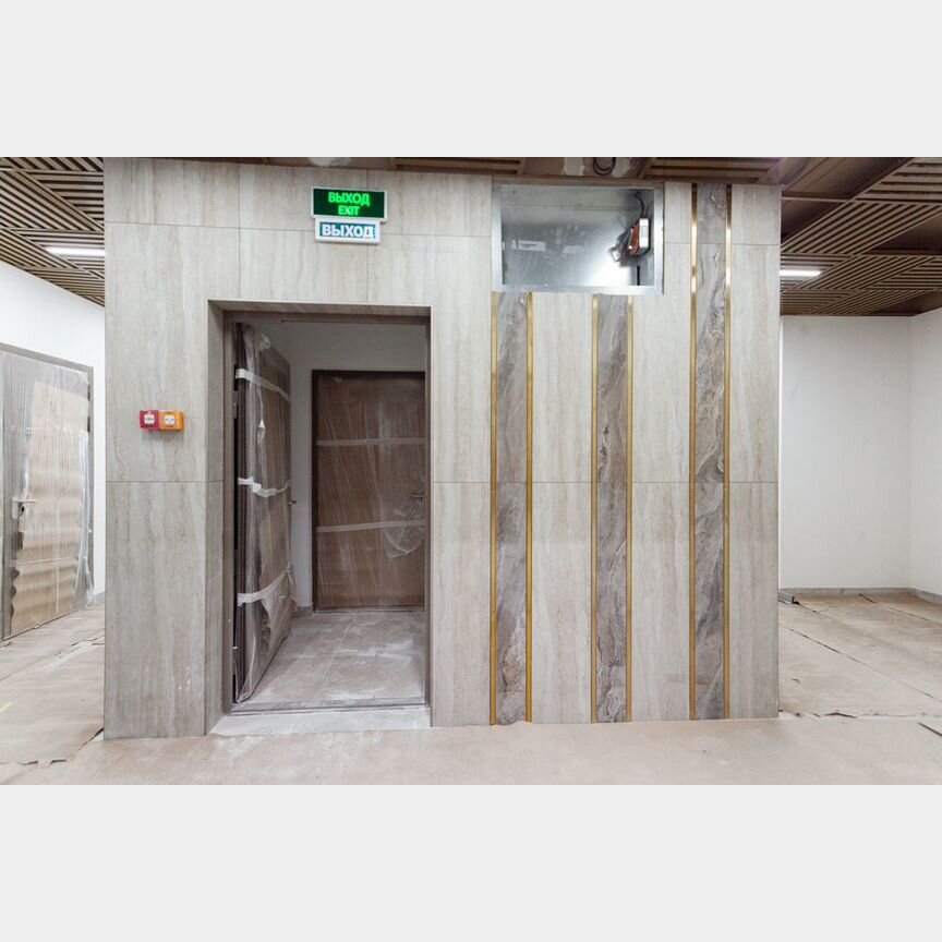 2-к. квартира, 99 м², 18/23 эт.