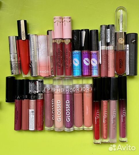 Помады, блески, карандаши