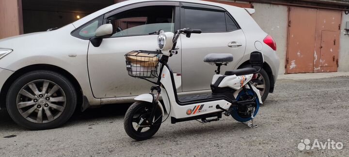 Электросамокат - Электроскутер 48V 80A 550W