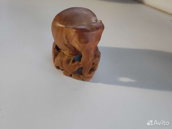 Статуэтка слон дерево
