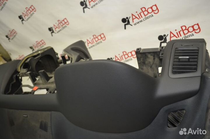 Торпедо панель приборов Nissan Murano